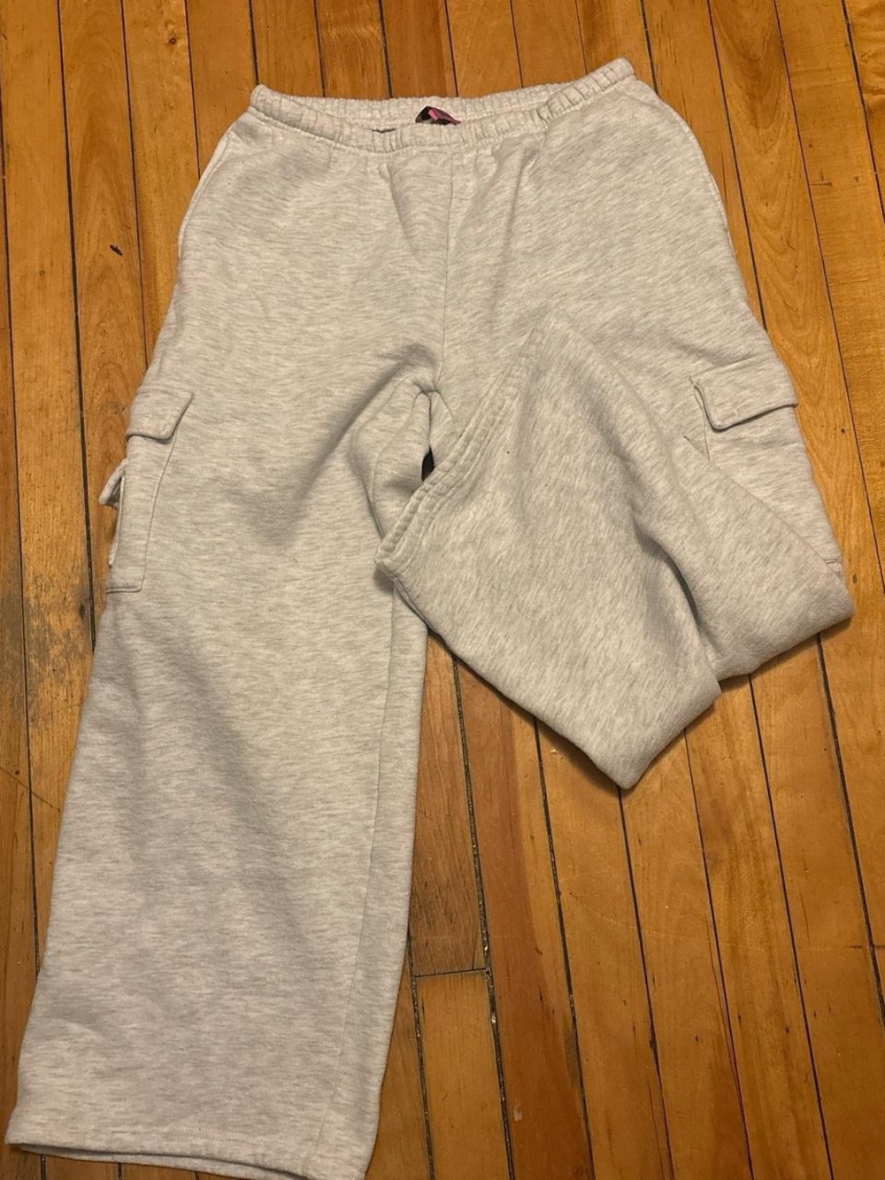 EDIKTED wide leg cargo sweatpants
